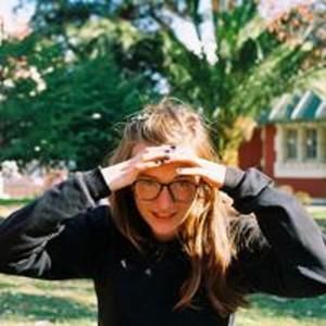 Meet your Posher, Kelli